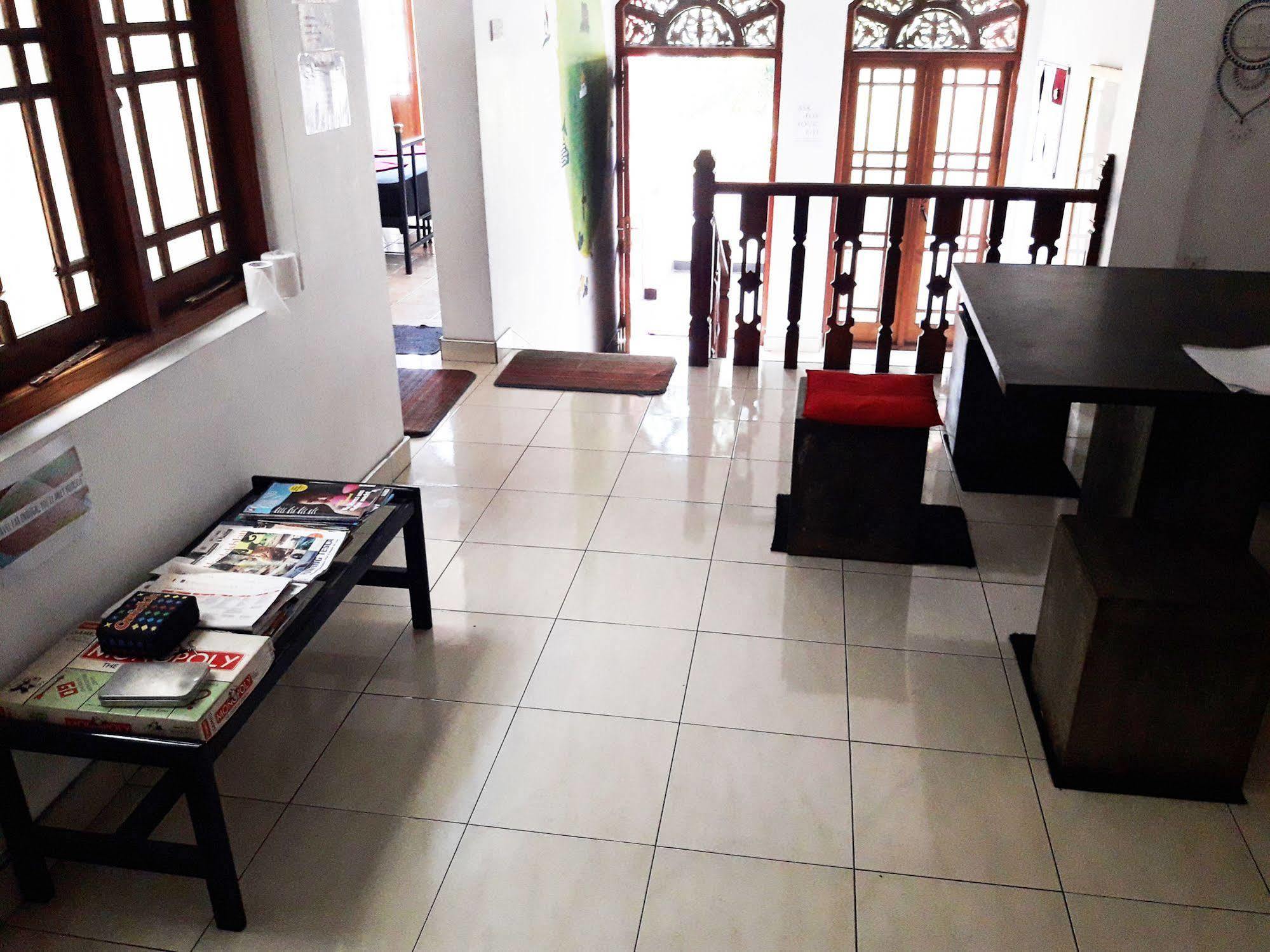Kandy Walkers Hostel Tennekumbura ภายนอก รูปภาพ