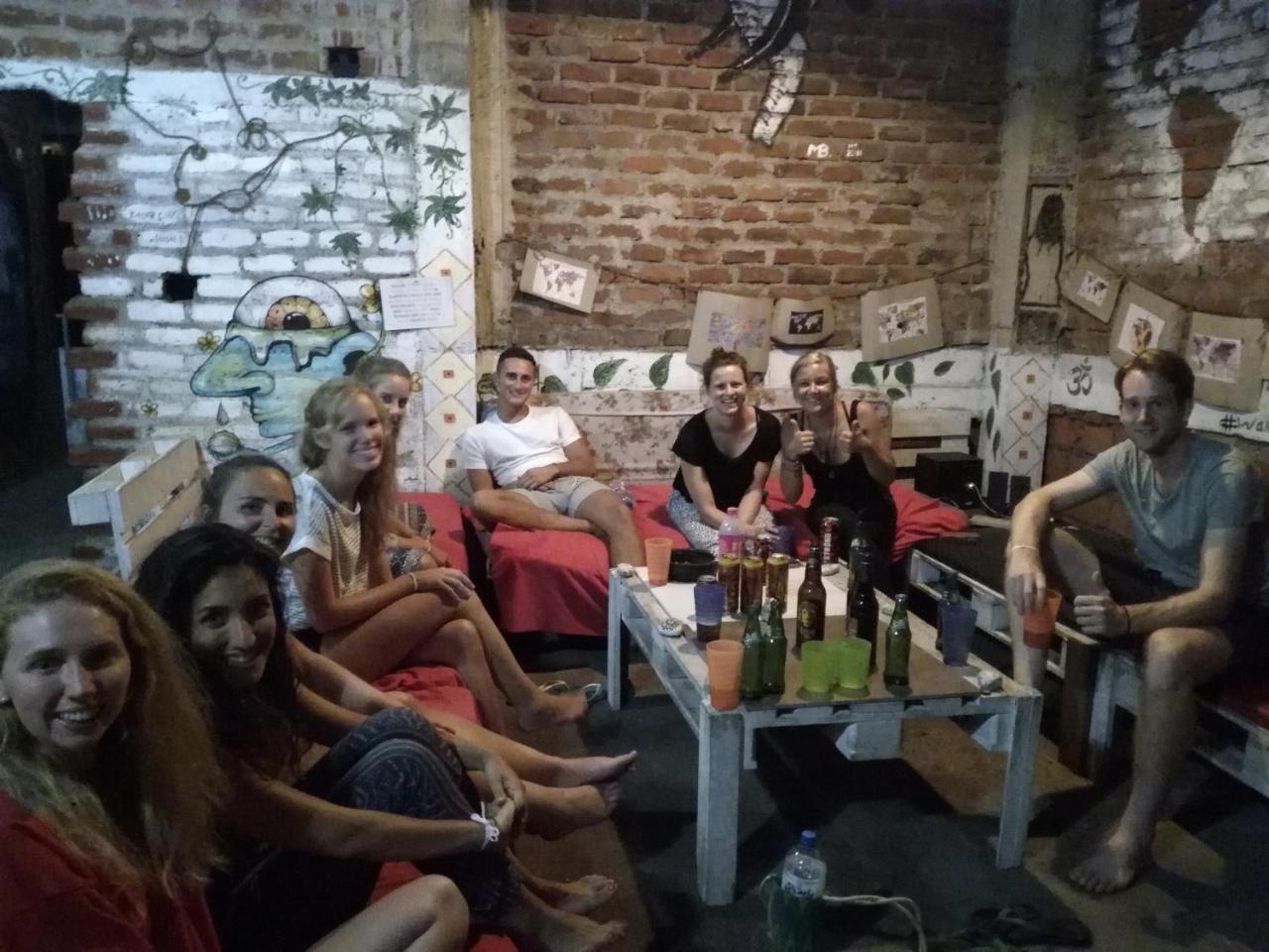 Kandy Walkers Hostel Tennekumbura ภายนอก รูปภาพ