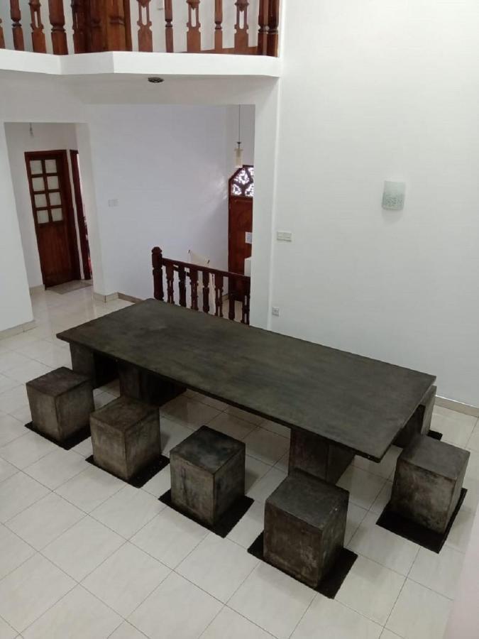 Kandy Walkers Hostel Tennekumbura ภายนอก รูปภาพ
