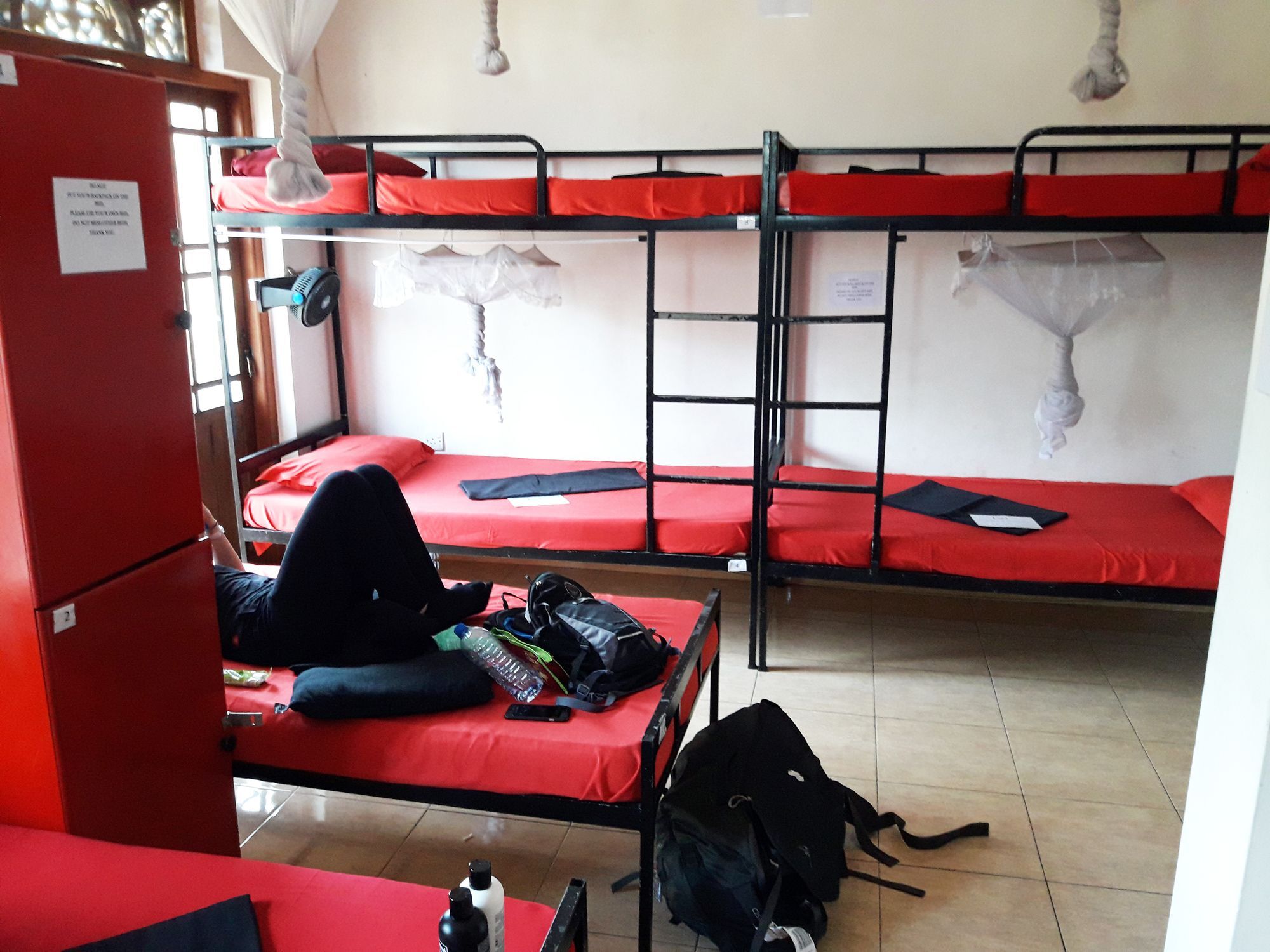 Kandy Walkers Hostel Tennekumbura ภายนอก รูปภาพ